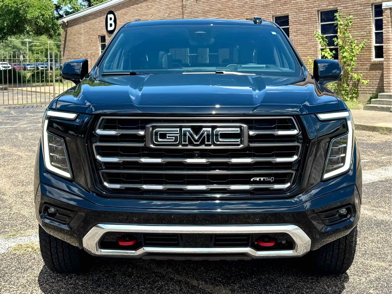 Certified Used 2025 Onyx Black GMC AT4 Ultimate image 10