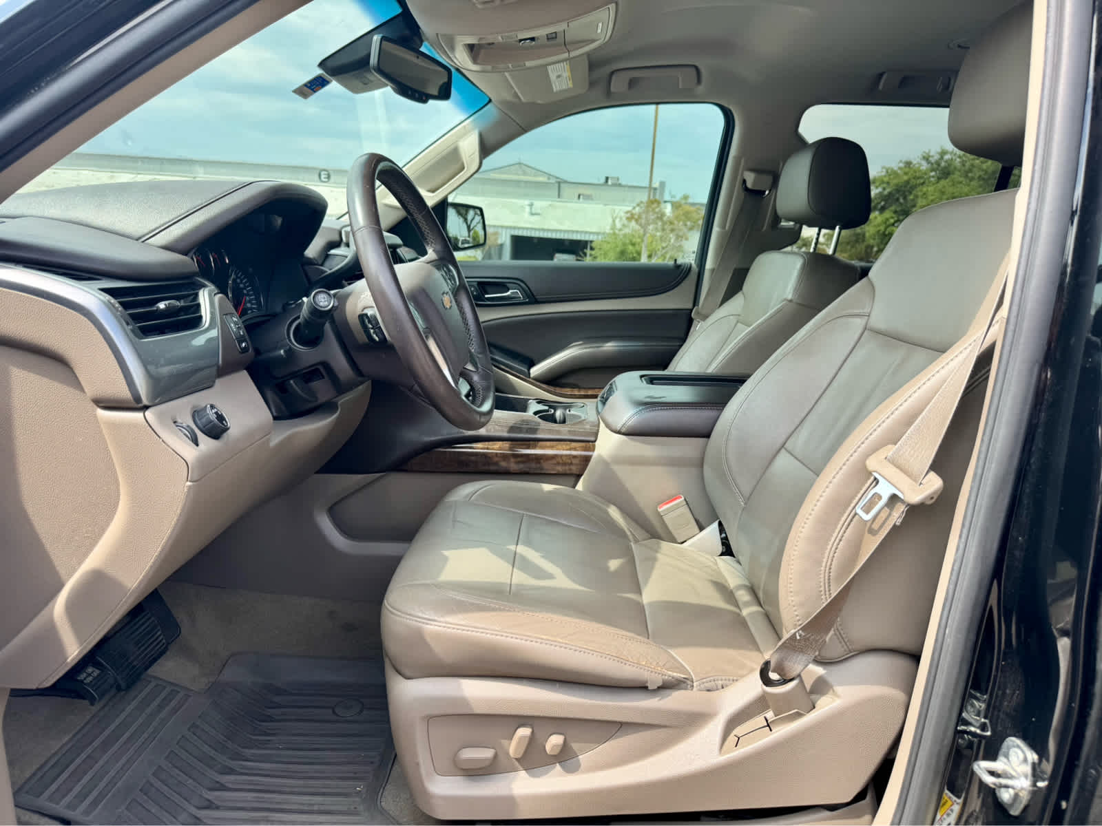 Used 2015 Black Chevrolet LT image 15