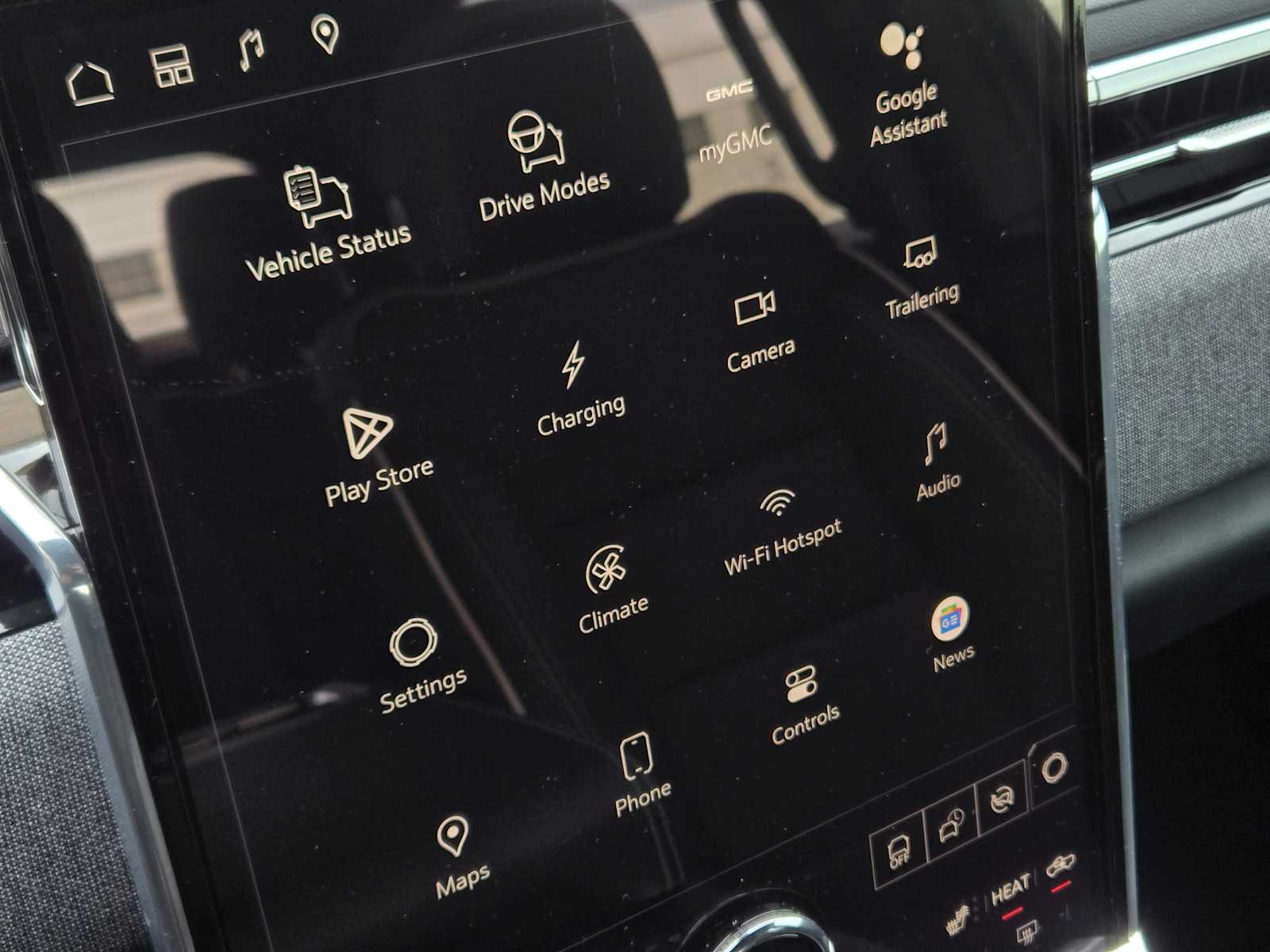 New 2026 Deep Bronze Metallic GMC Elevation Standard Range image 11