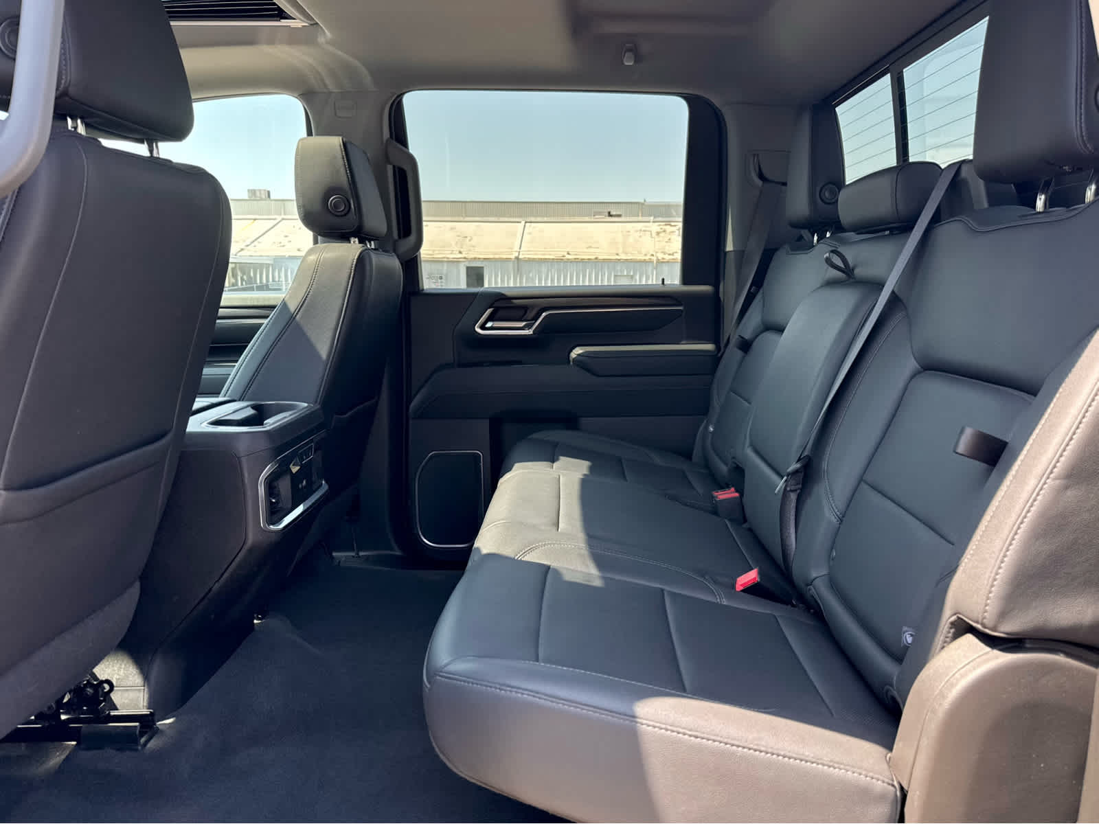Certified Used 2024 Sterling Metallic GMC SLT image 13