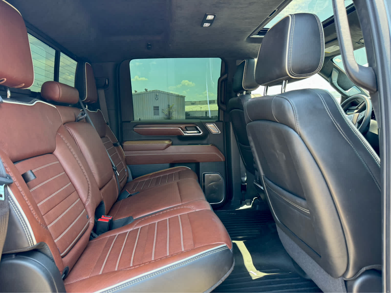 Used 2024 Sterling Metallic GMC Denali Ultimate image 12