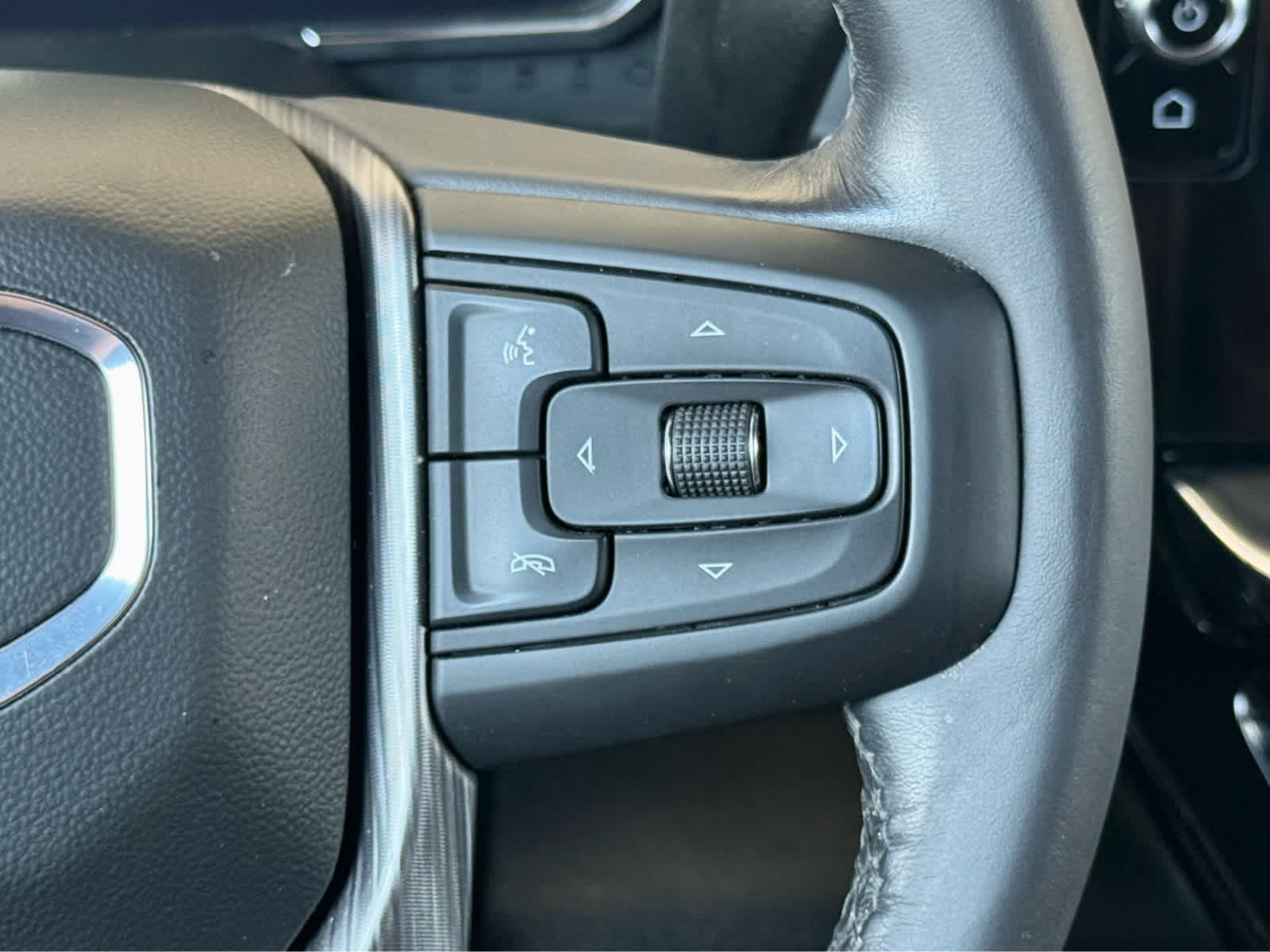 Used 2024 Sterling Metallic GMC Denali Ultimate image 20