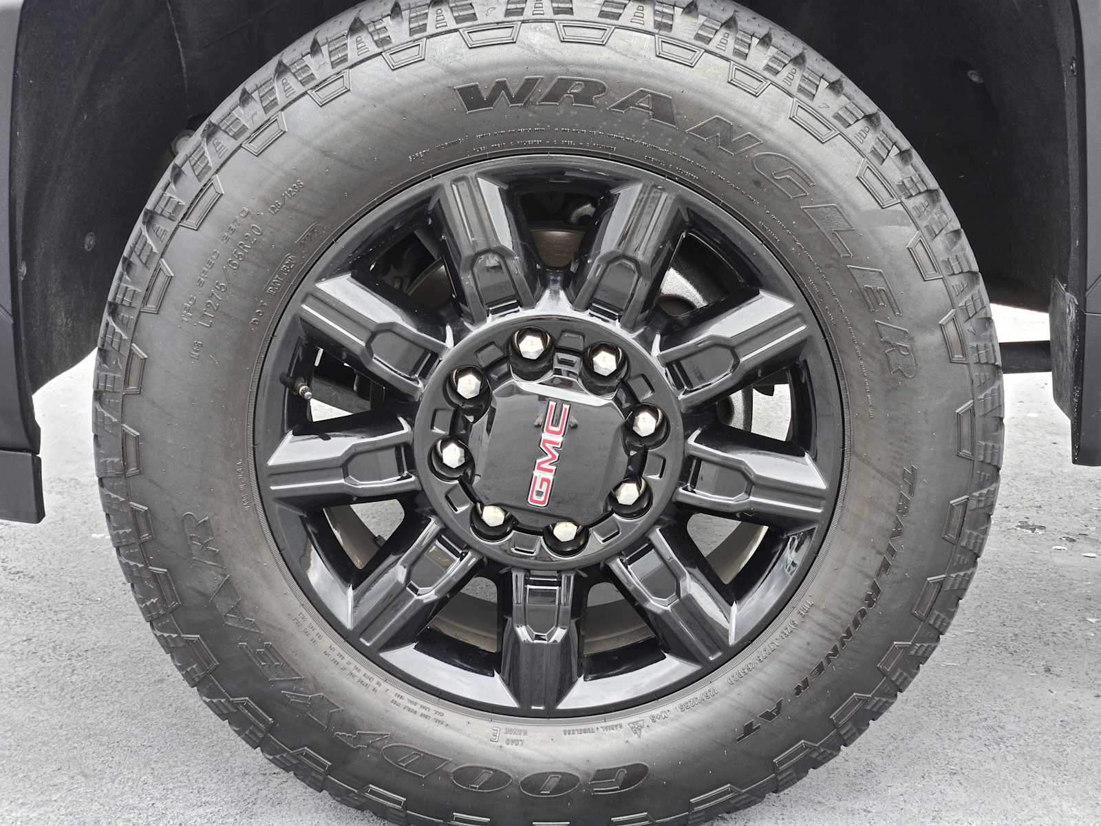 Certified Used 2025 Onyx Black GMC AT4 image 10