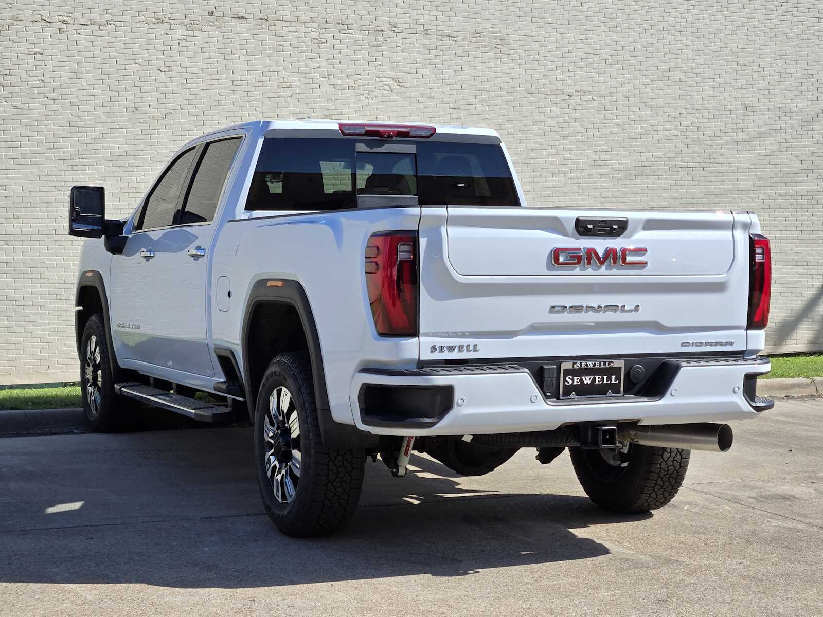 New 2026 Glacier White Tricoat GMC Denali image 4