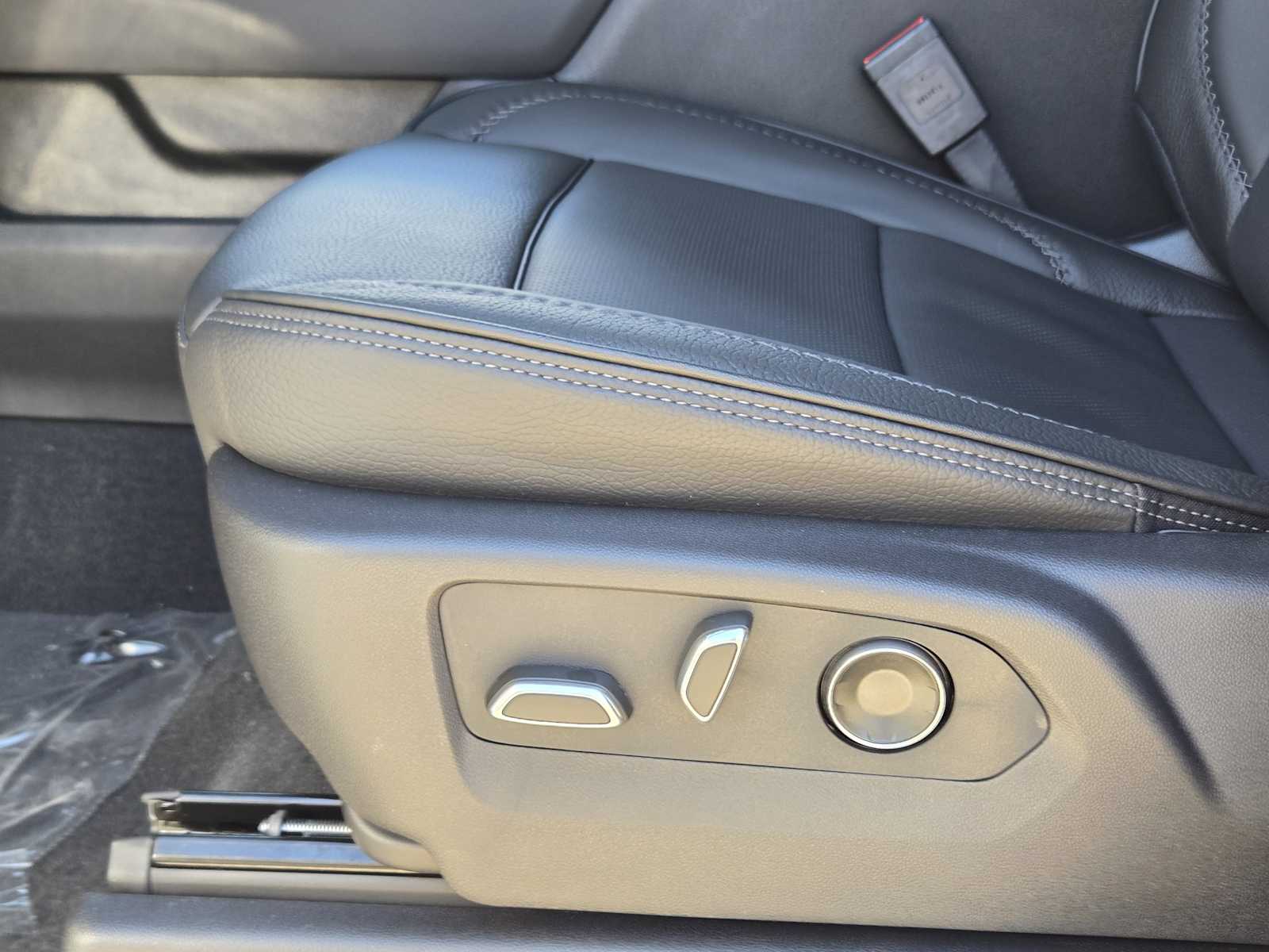New 2026 Glacier White Tricoat GMC Denali image 16