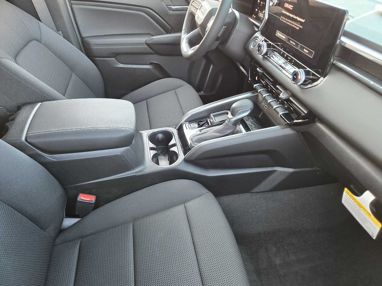 New 2026 Sterling Metallic GMC Elevation image 9