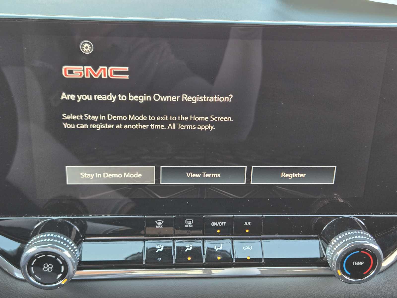 New 2026 Sterling Metallic GMC Elevation image 11
