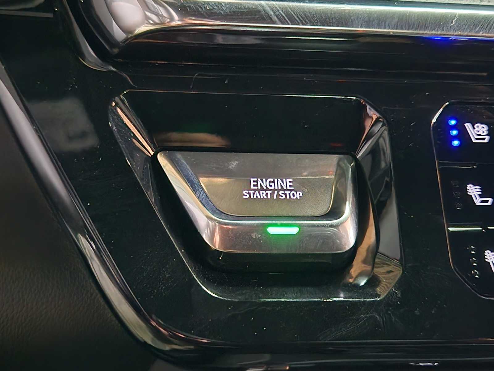 New 2026 Glacier White Tricoat GMC Denali image 17