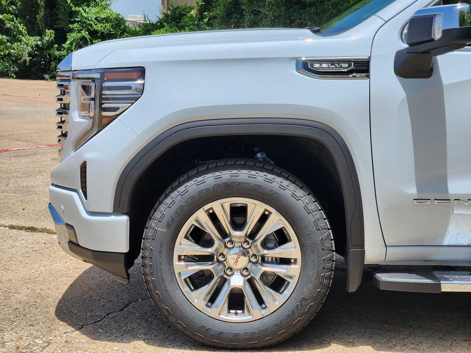 New 2026 Glacier White Tricoat GMC Denali image 6