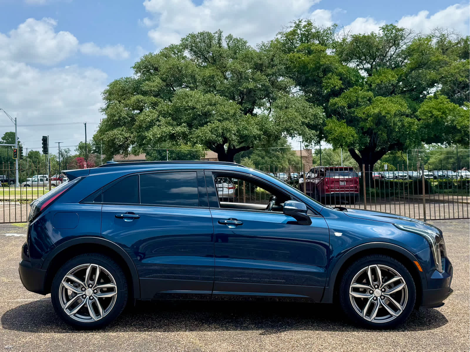 Used 2020 Twilight Blue Metallic Cadillac FWD Sport image 8