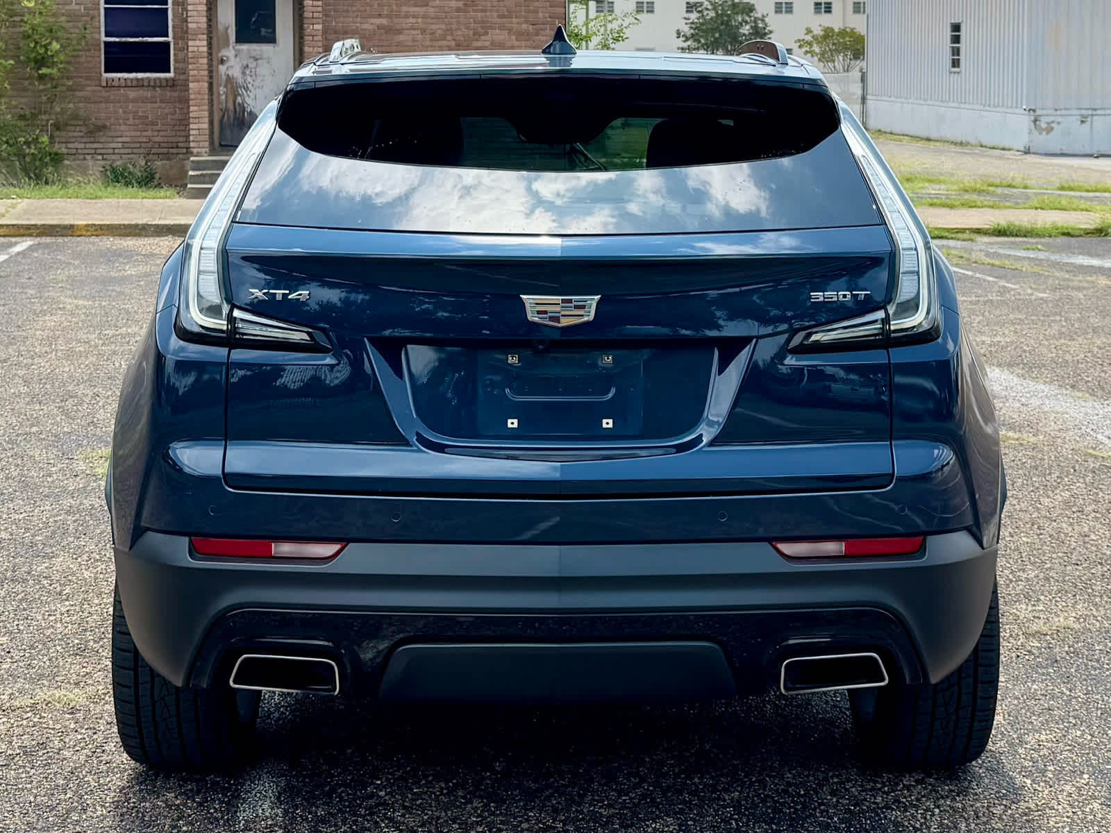 Used 2020 Twilight Blue Metallic Cadillac FWD Sport image 5