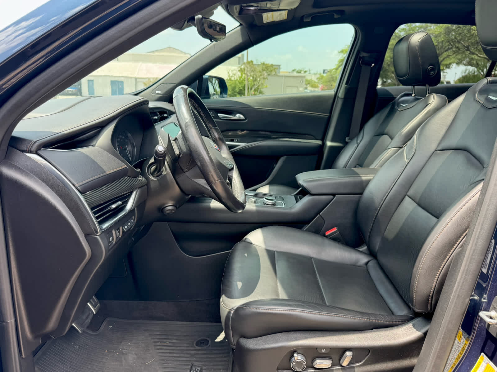 Used 2020 Twilight Blue Metallic Cadillac FWD Sport image 14