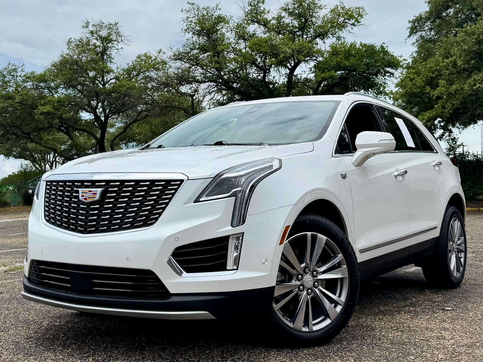 2024 Cadillac XT5 FWD Premium Luxury