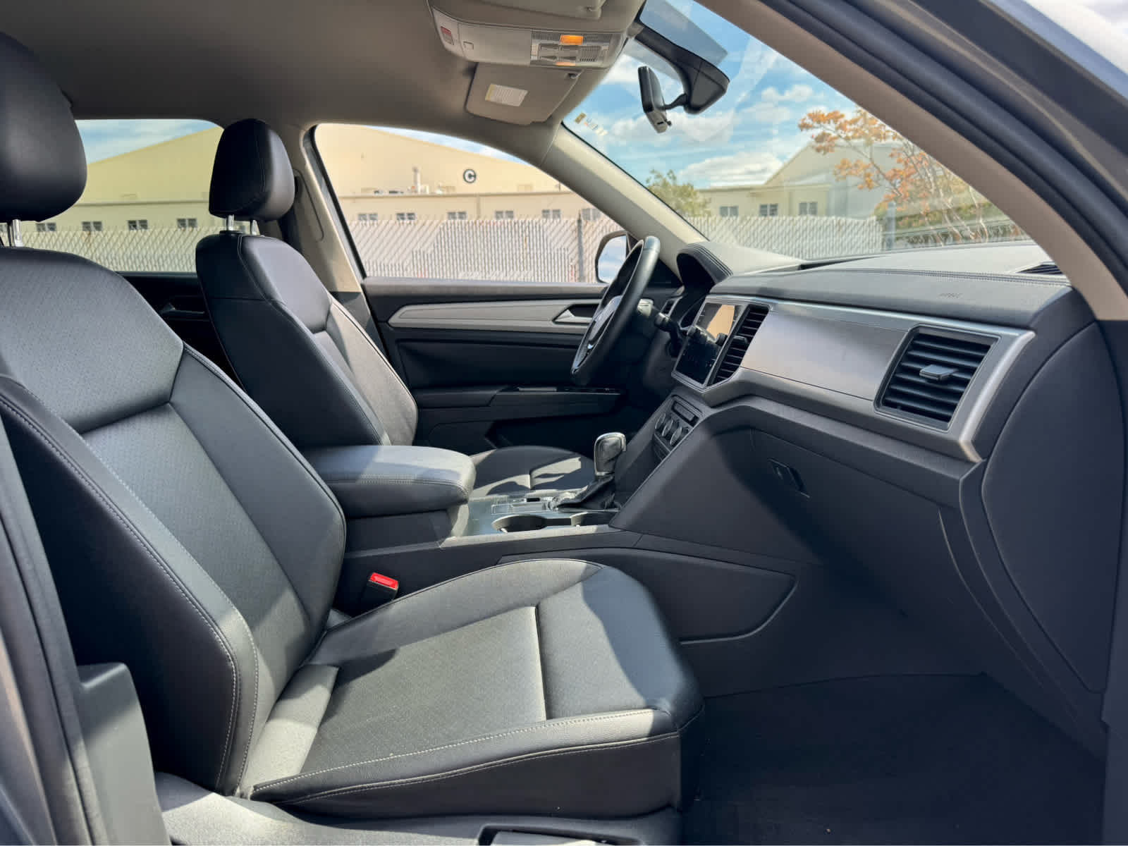 Used 2019 GRAY Volkswagen 3.6L V6 SE image 10