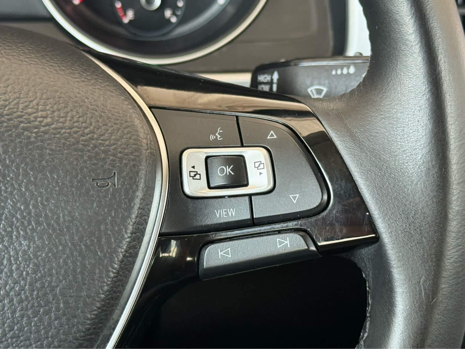 Used 2019 GRAY Volkswagen 3.6L V6 SE image 20