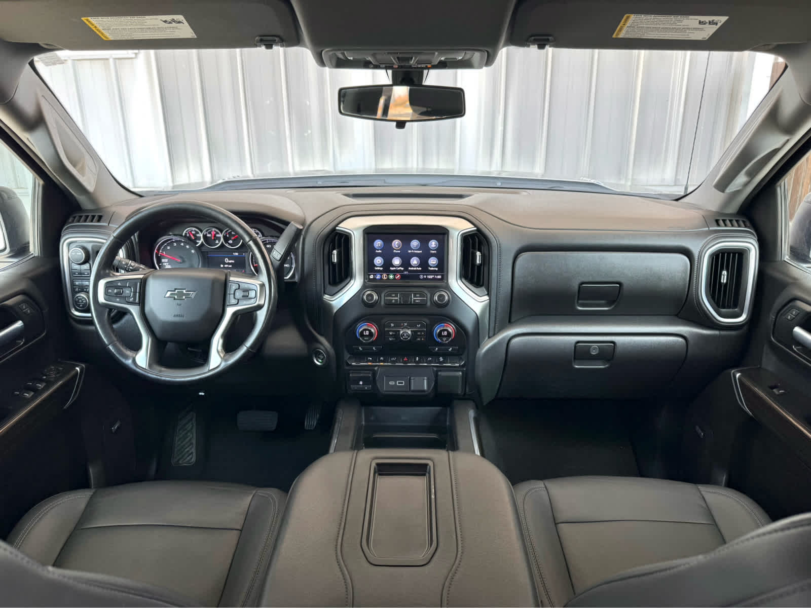 Used 2021 SILVER ICE METALLIC Chevrolet RST image 17