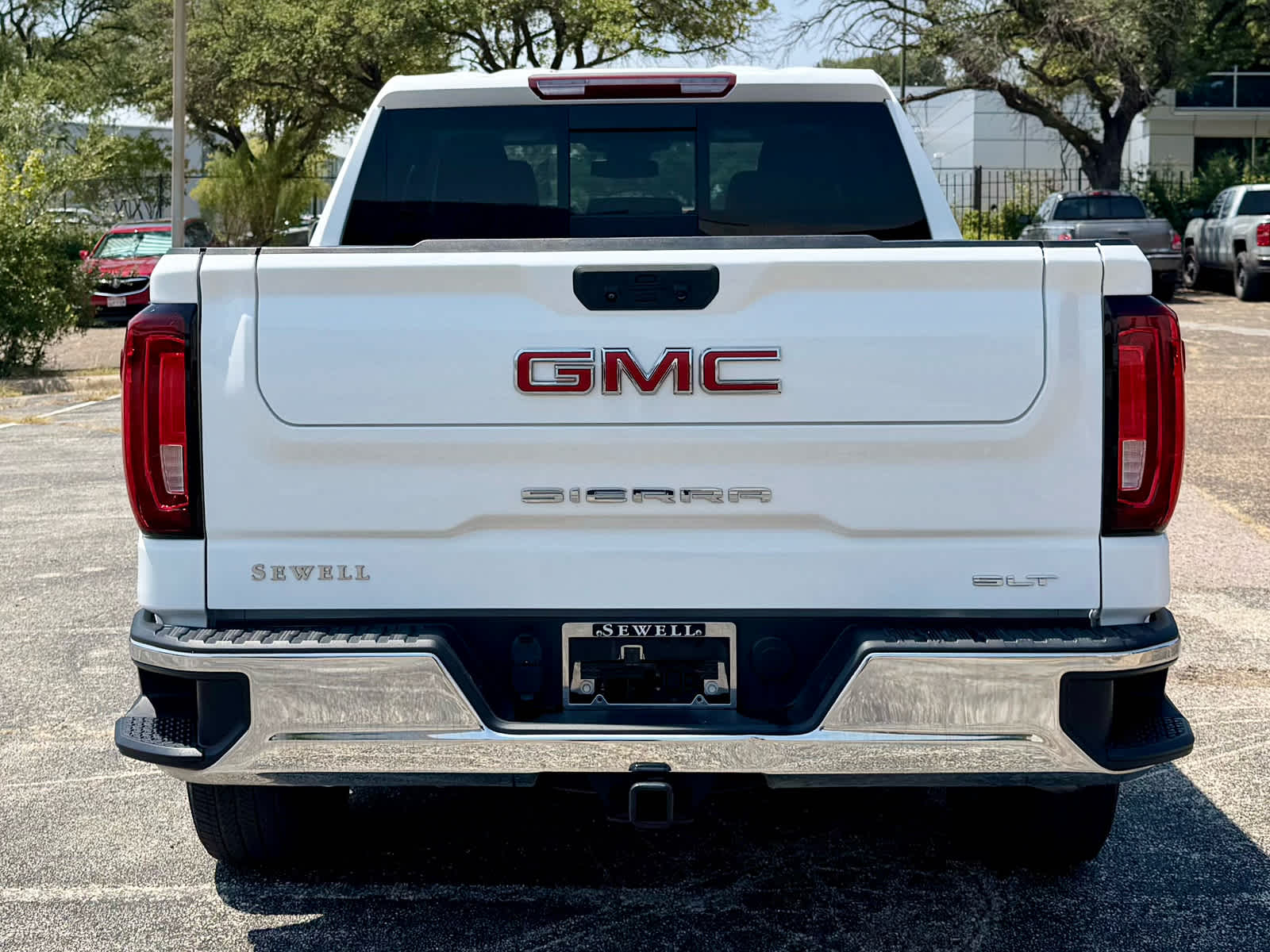 Certified Used 2024 Summit White GMC SLT image 5