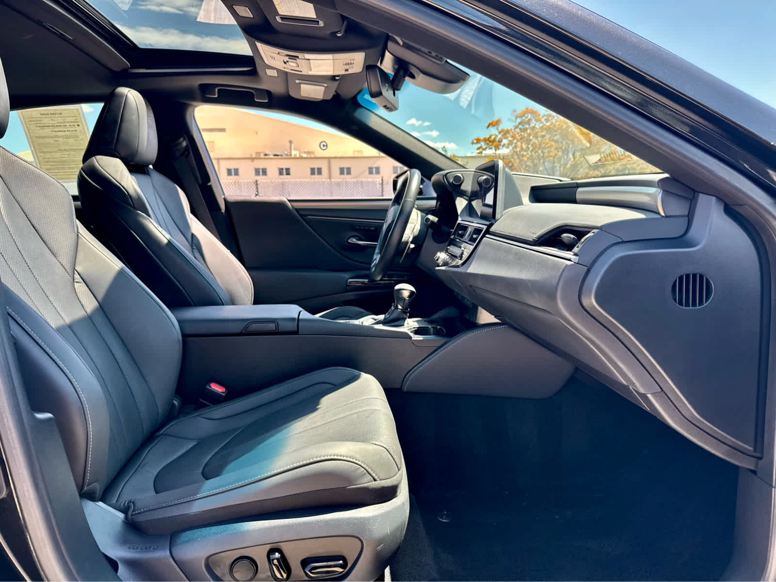 Certified Used 2024 Caviar Lexus F SPORT Handling image 11