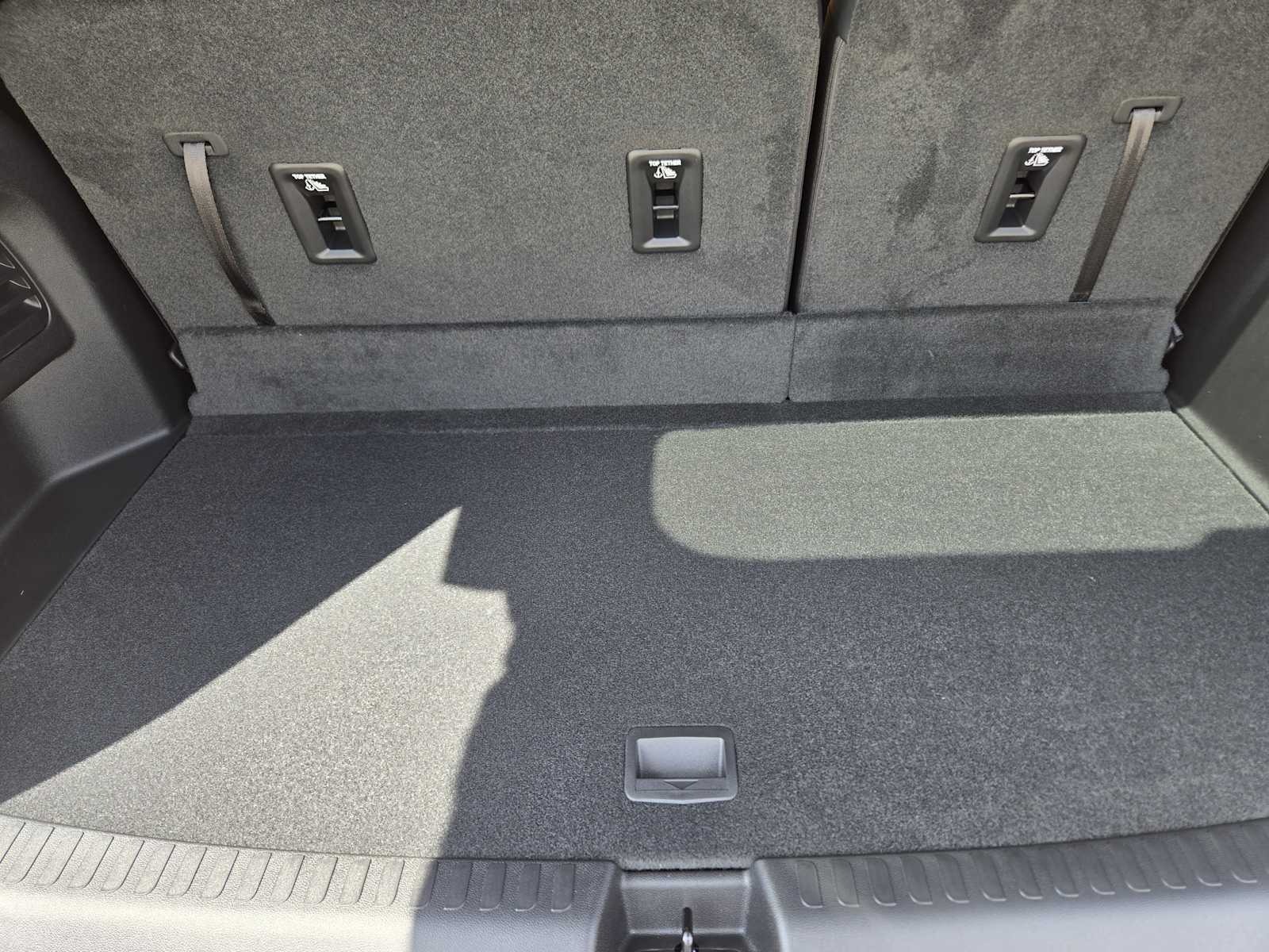New 2026 Moonstone Gray Metallic Buick Preferred image 21