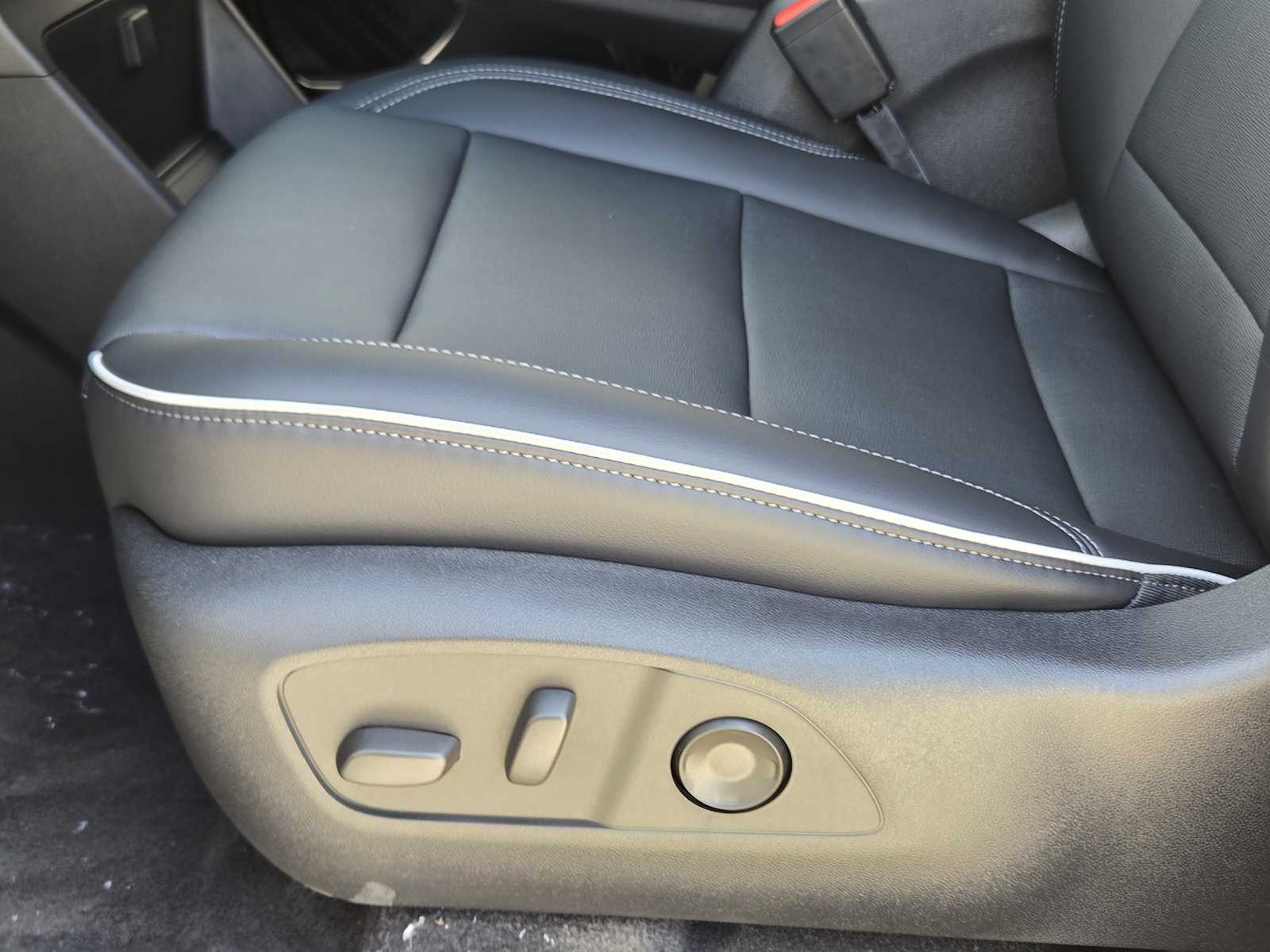 New 2026 Moonstone Gray Metallic Buick Preferred image 16