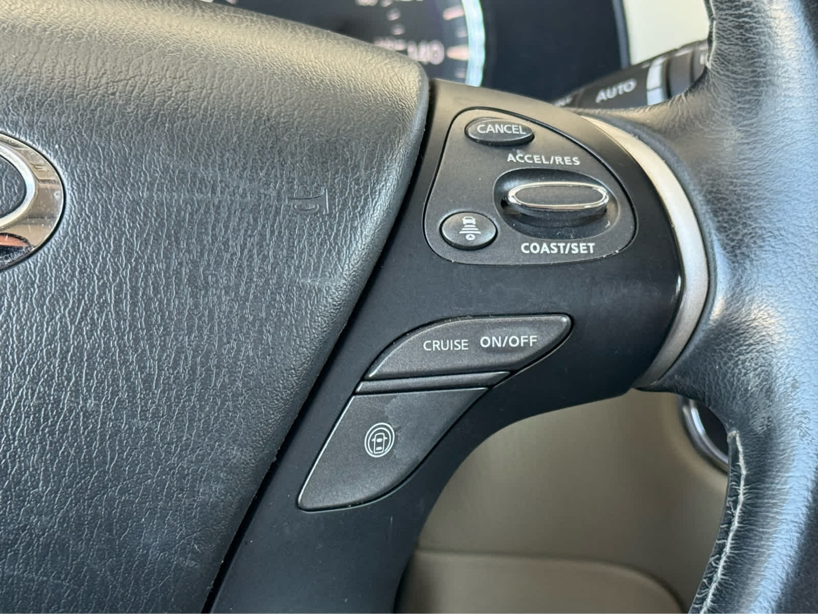 Certified Used 2019 Black Obsidian INFINITI LUXE image 20