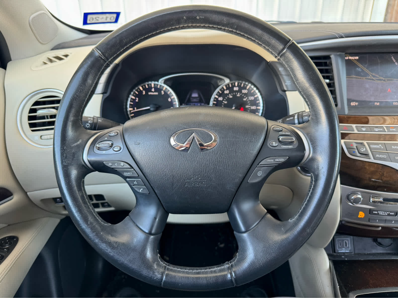 Certified Used 2019 Black Obsidian INFINITI LUXE image 19