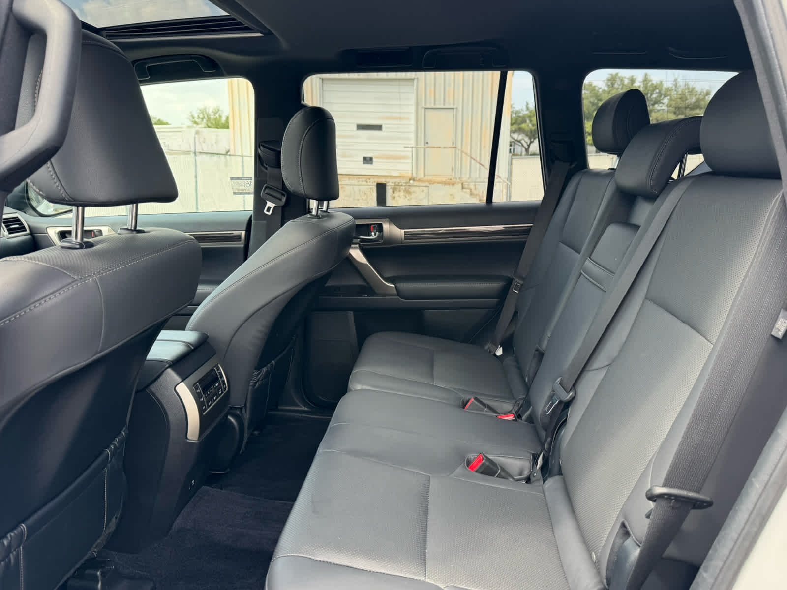 Used 2020 Starfire Pearl Lexus Premium image 13