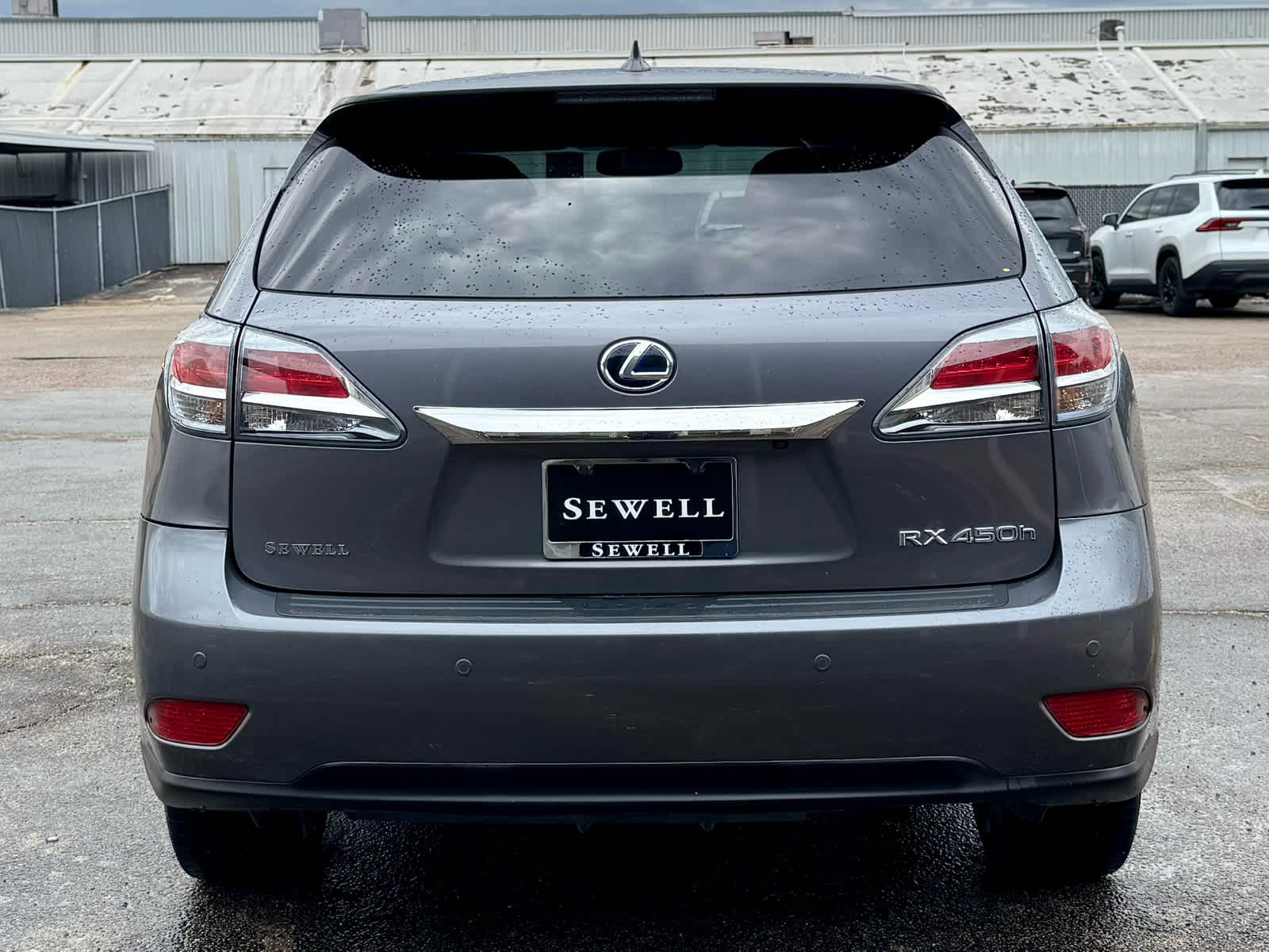 Used 2014 Nebula Gray Pearl Lexus  image 5