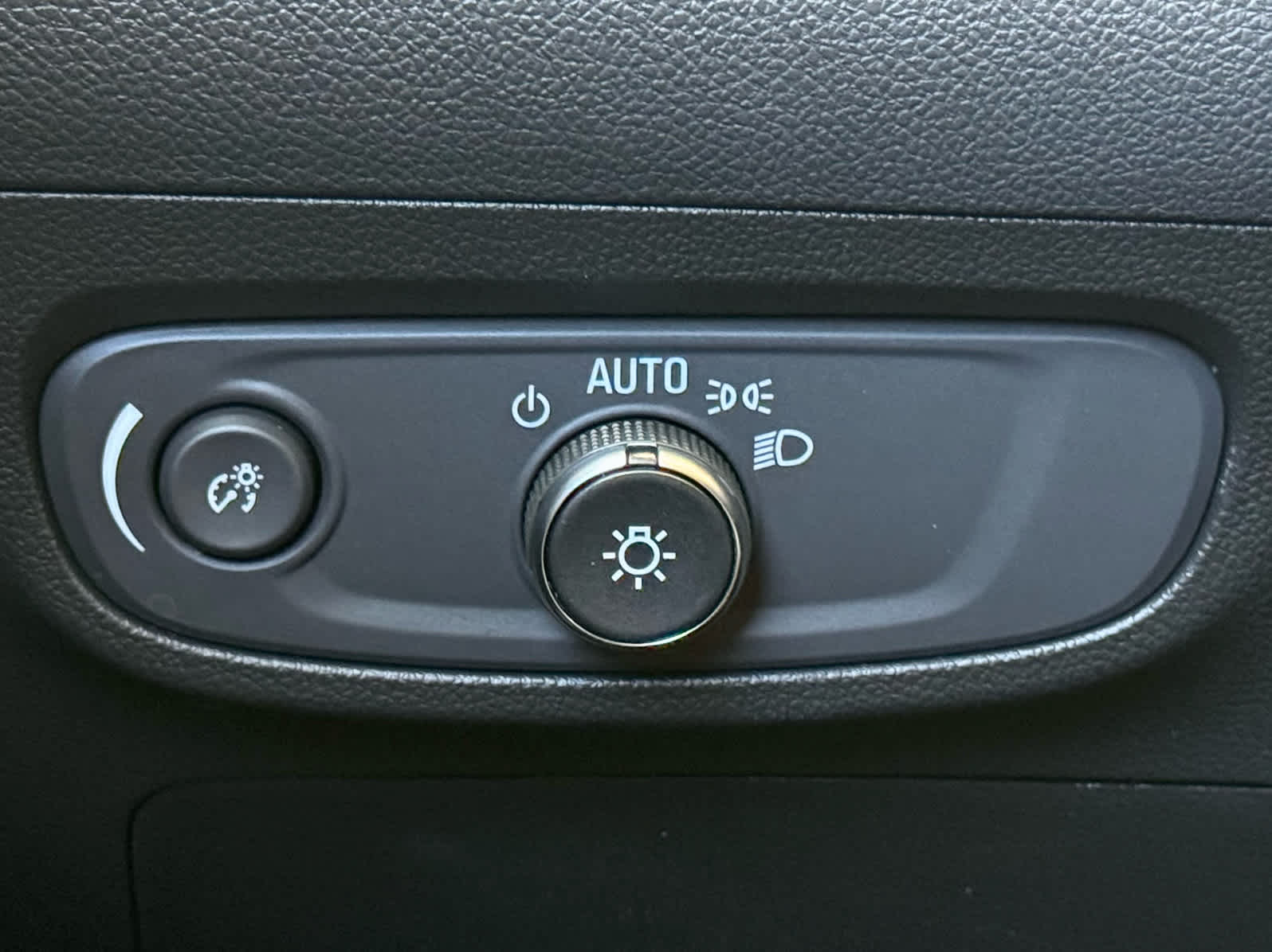 Certified Used 2024 Summit White Buick Sport Touring image 16