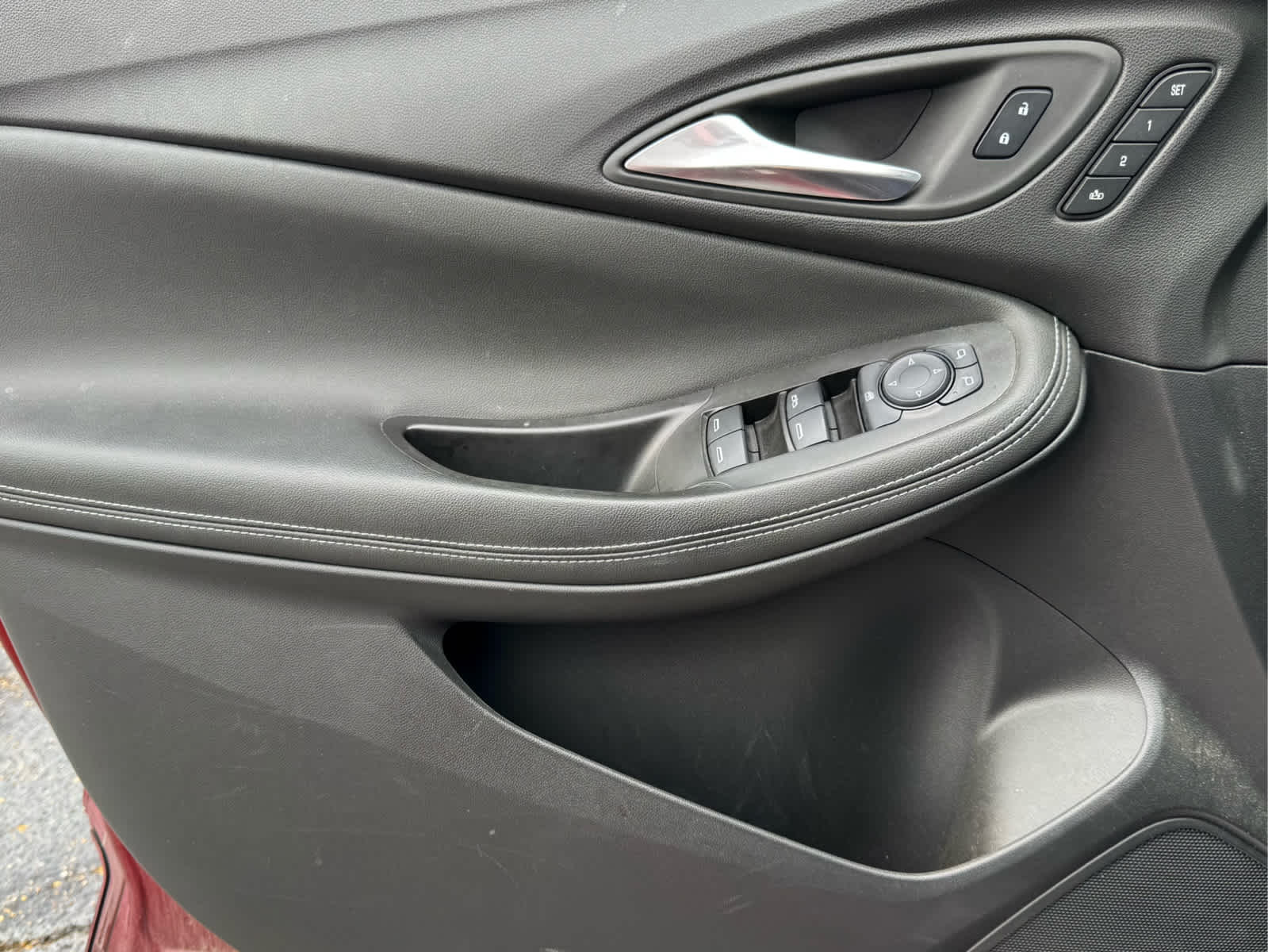 Certified Used 2024 Cinnabar Metallic Buick Avenir image 15