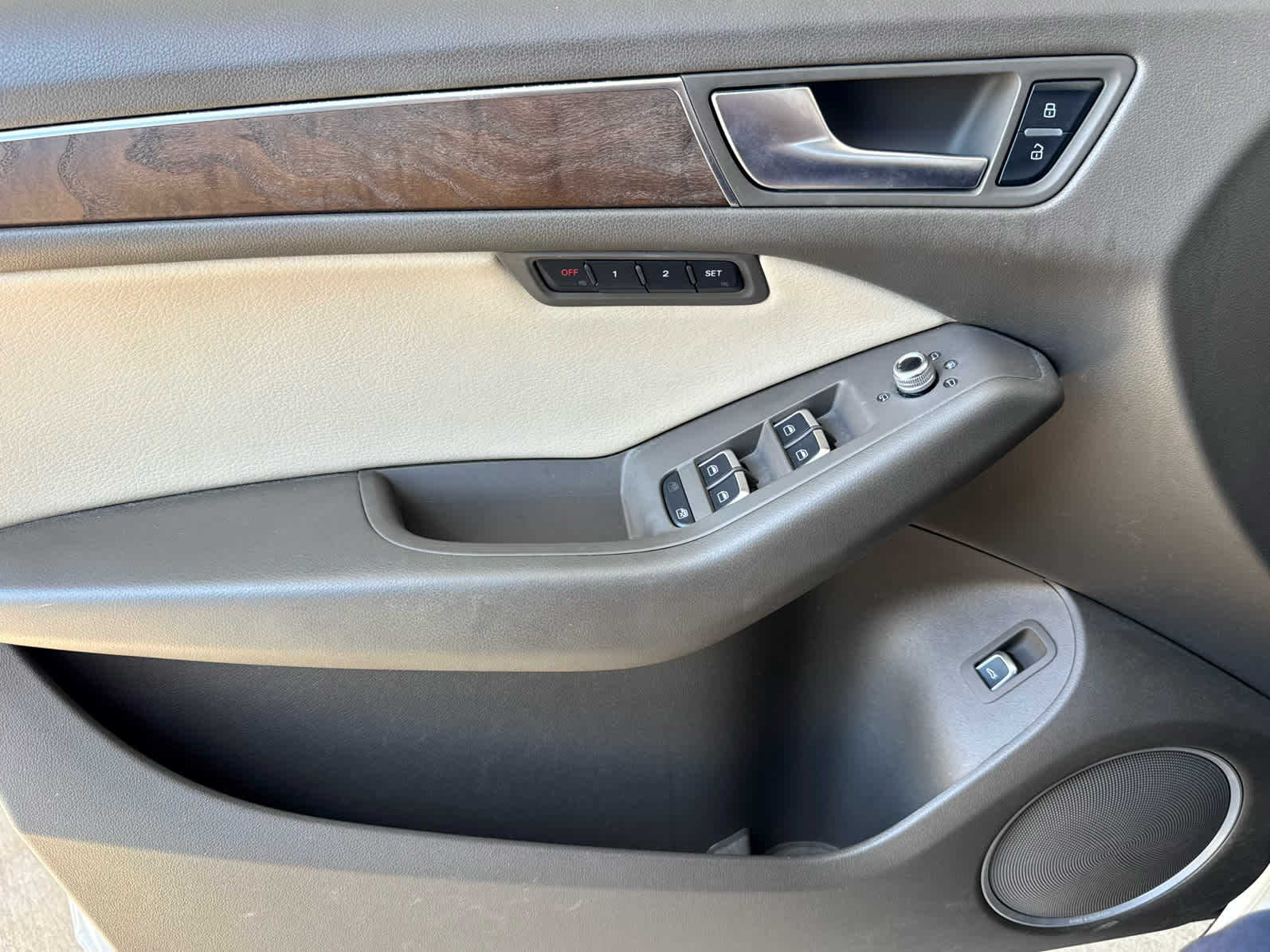 Used 2013  Audi Premium Plus image 15