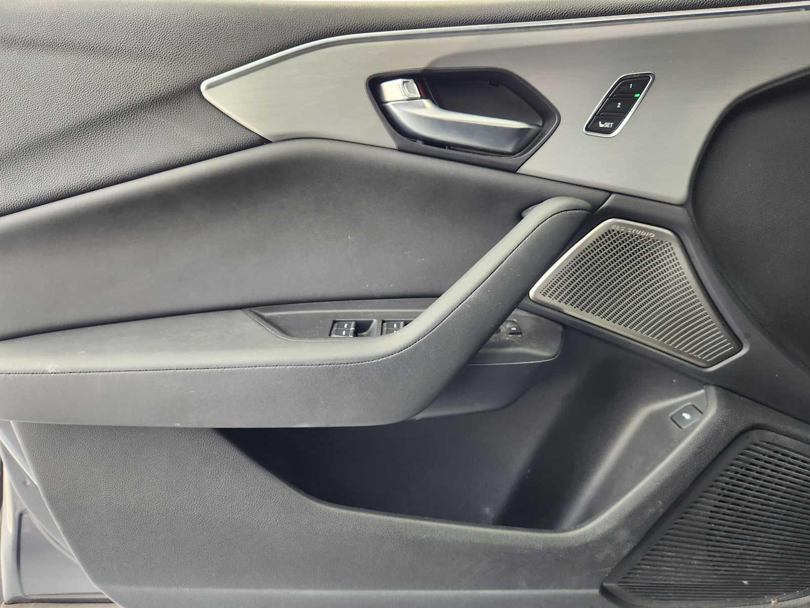 car-gallery-16