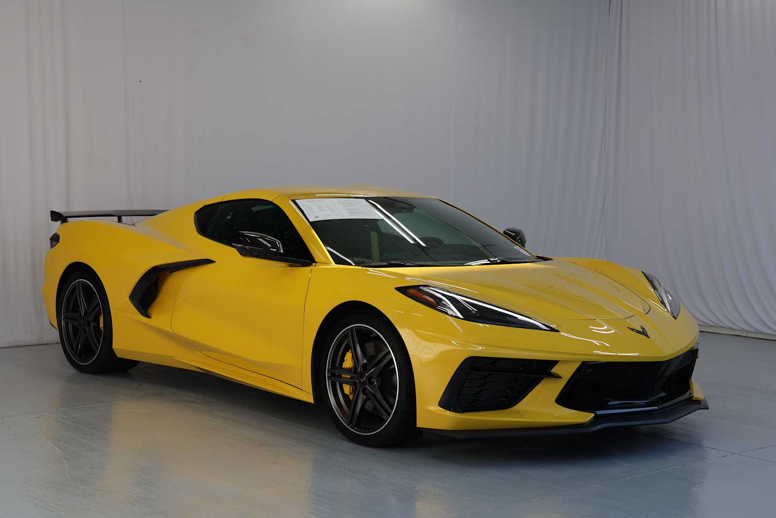 Used 2025 Competition Yellow Tintcoat Metallic Chevrolet 2LT image 3
