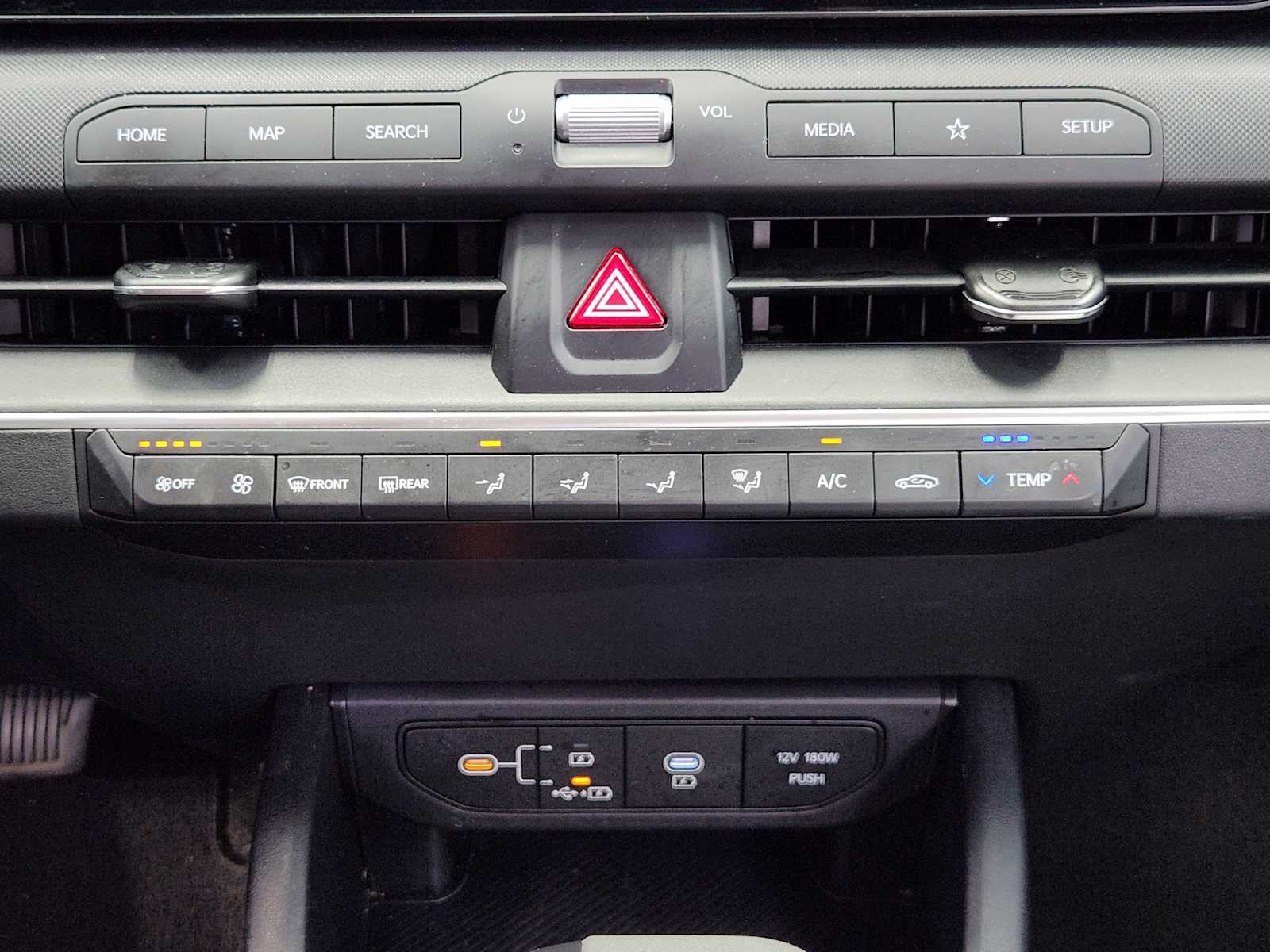 Used 2025 Morning Haze Kia LXS image 14