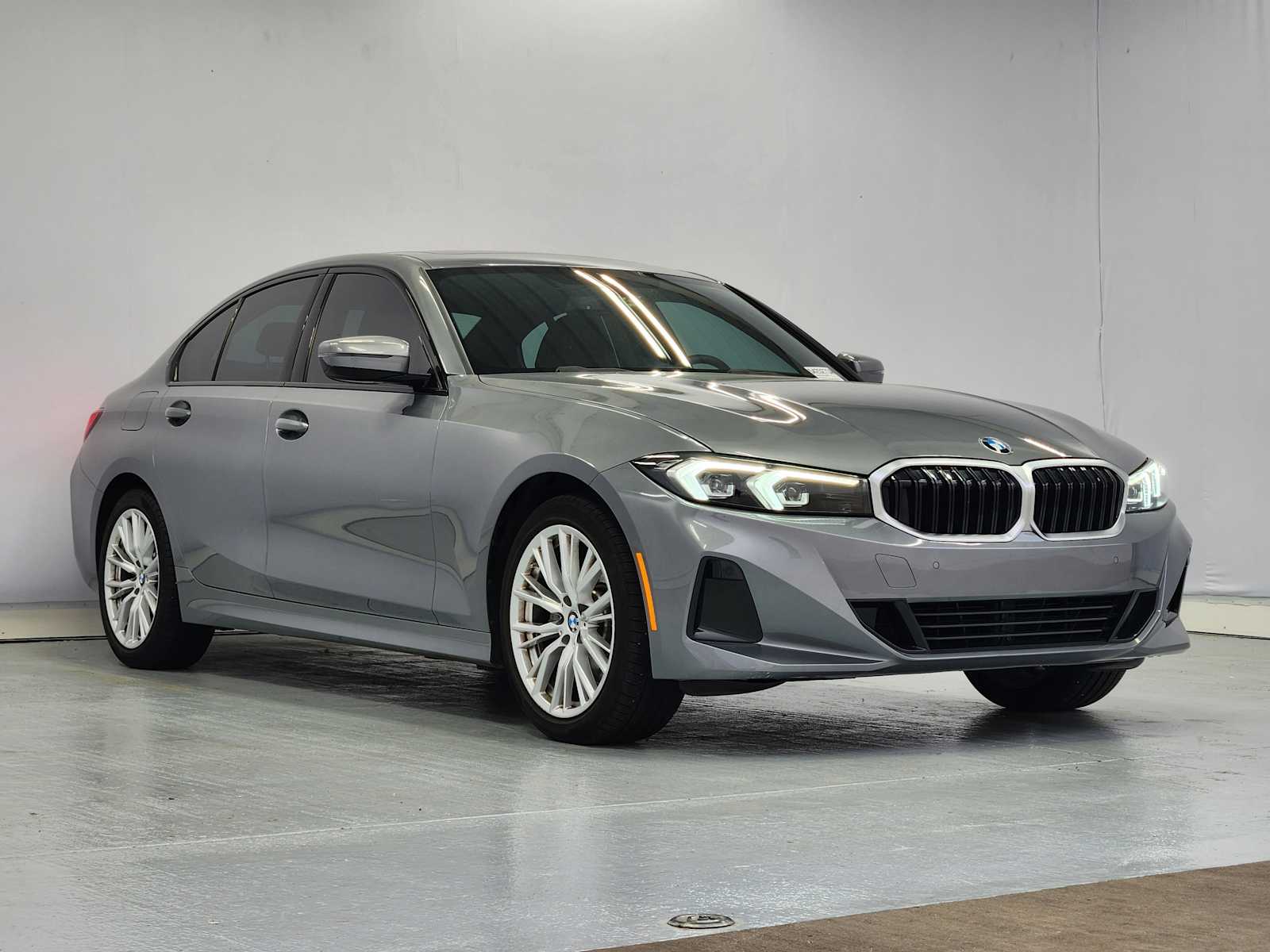 Certified Used 2023 Skyscraper Grey Metallic BMW 330i image 2