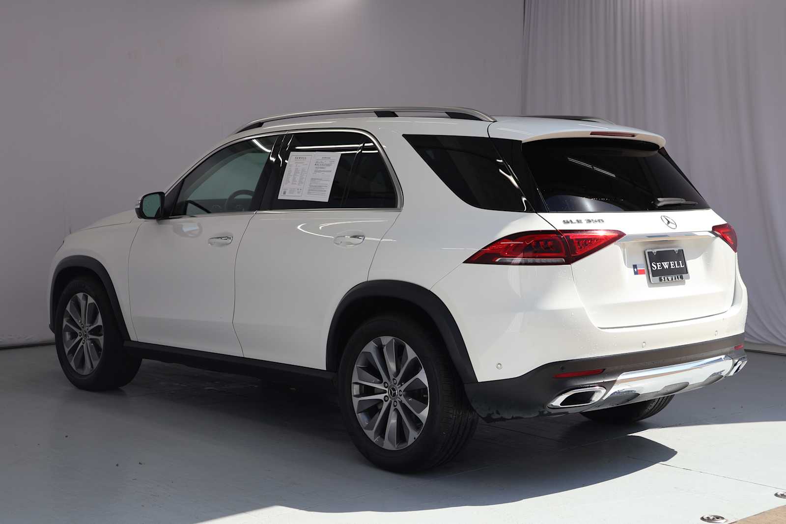 Used 2022 Polar White Mercedes-Benz GLE 350 image 7
