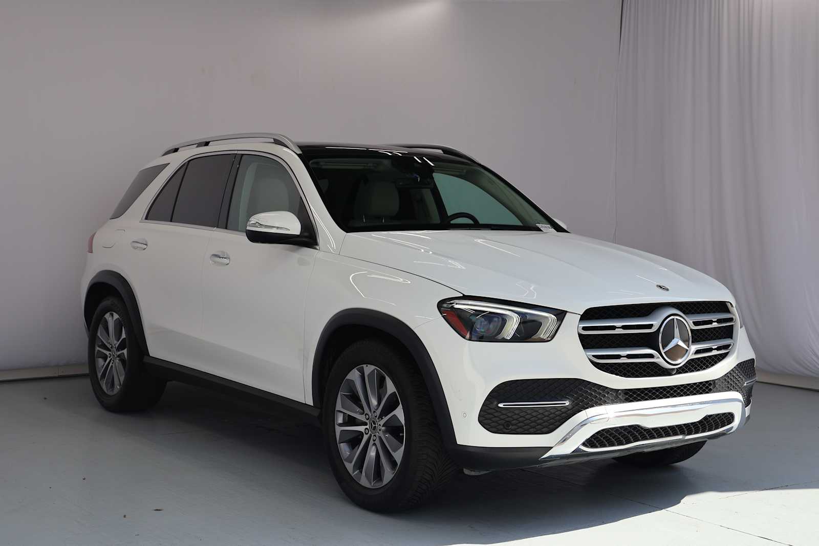 Used 2022 Polar White Mercedes-Benz GLE 350 image 4