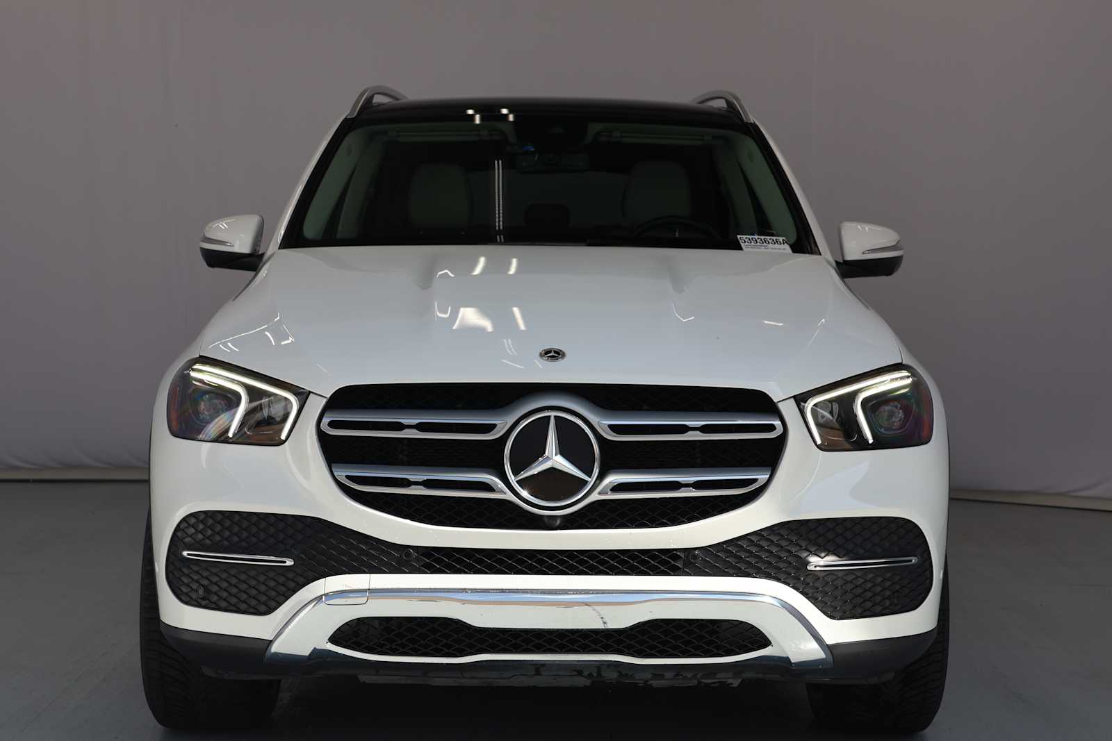 Used 2022 Polar White Mercedes-Benz GLE 350 image 2