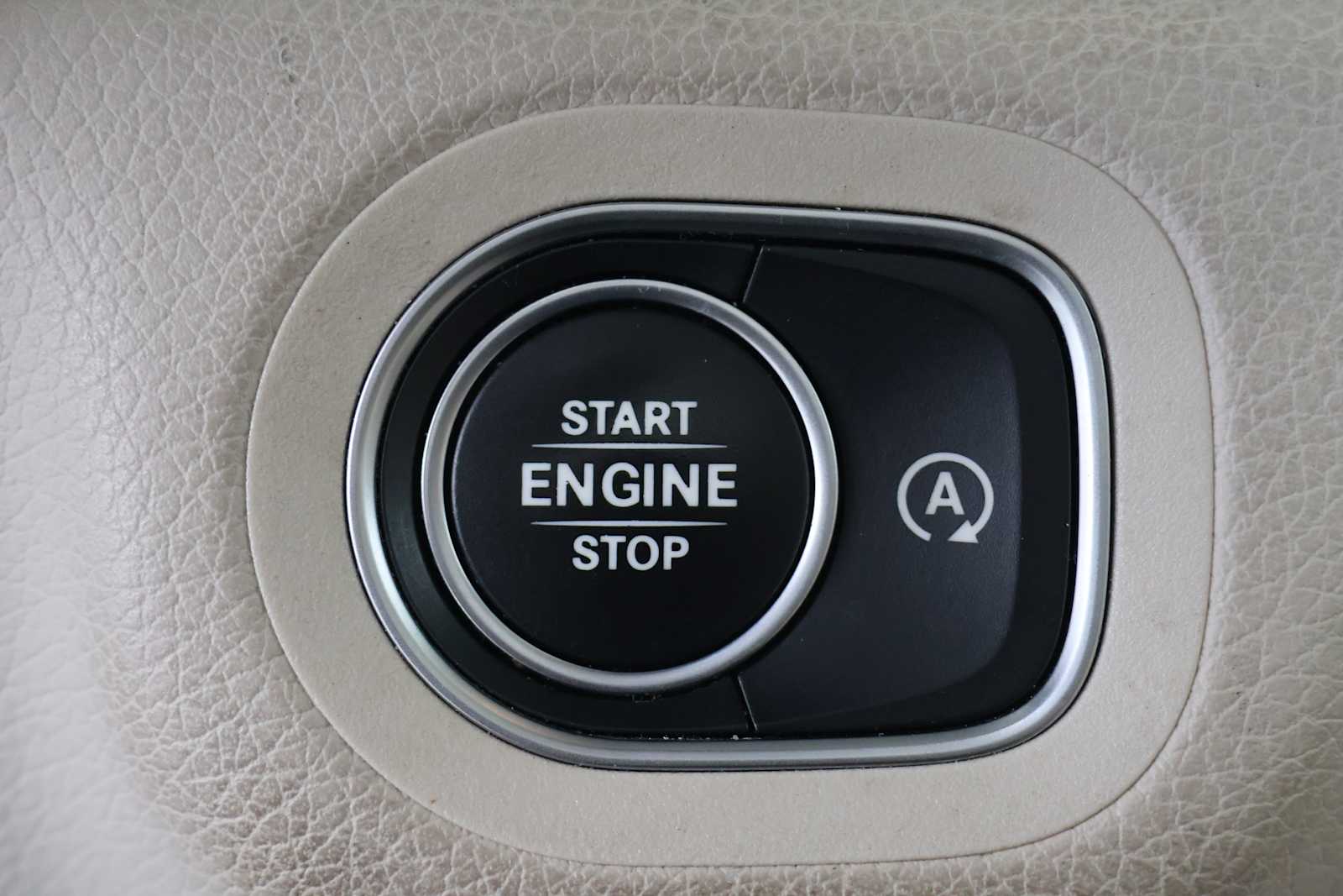 Used 2022 Polar White Mercedes-Benz GLE 350 image 21