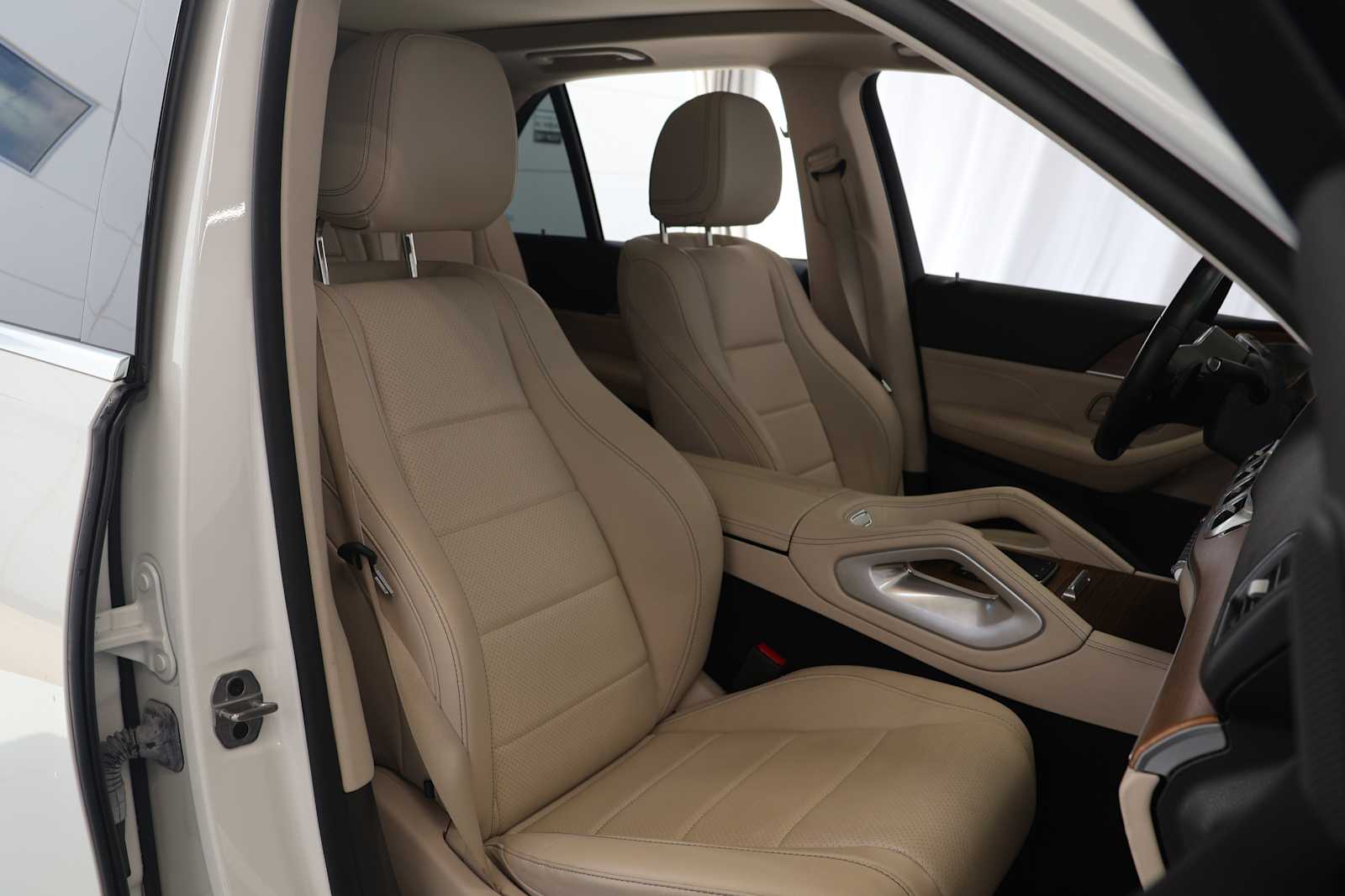 Used 2022 Polar White Mercedes-Benz GLE 350 image 15