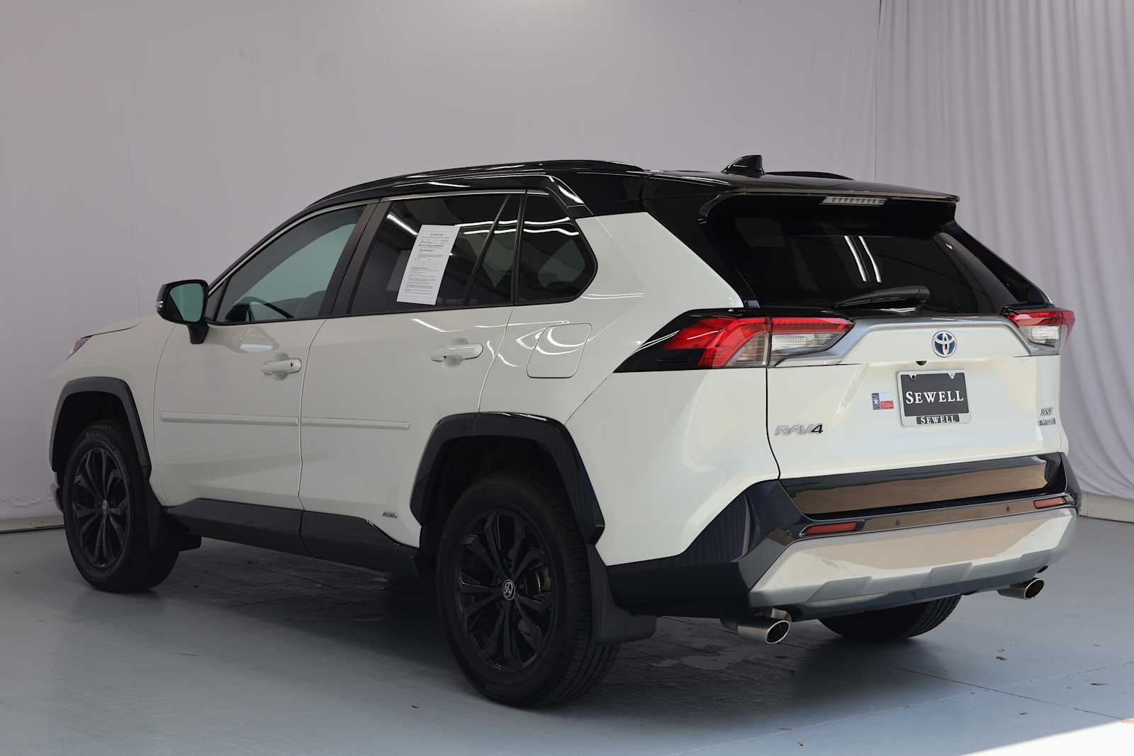 car-gallery-8