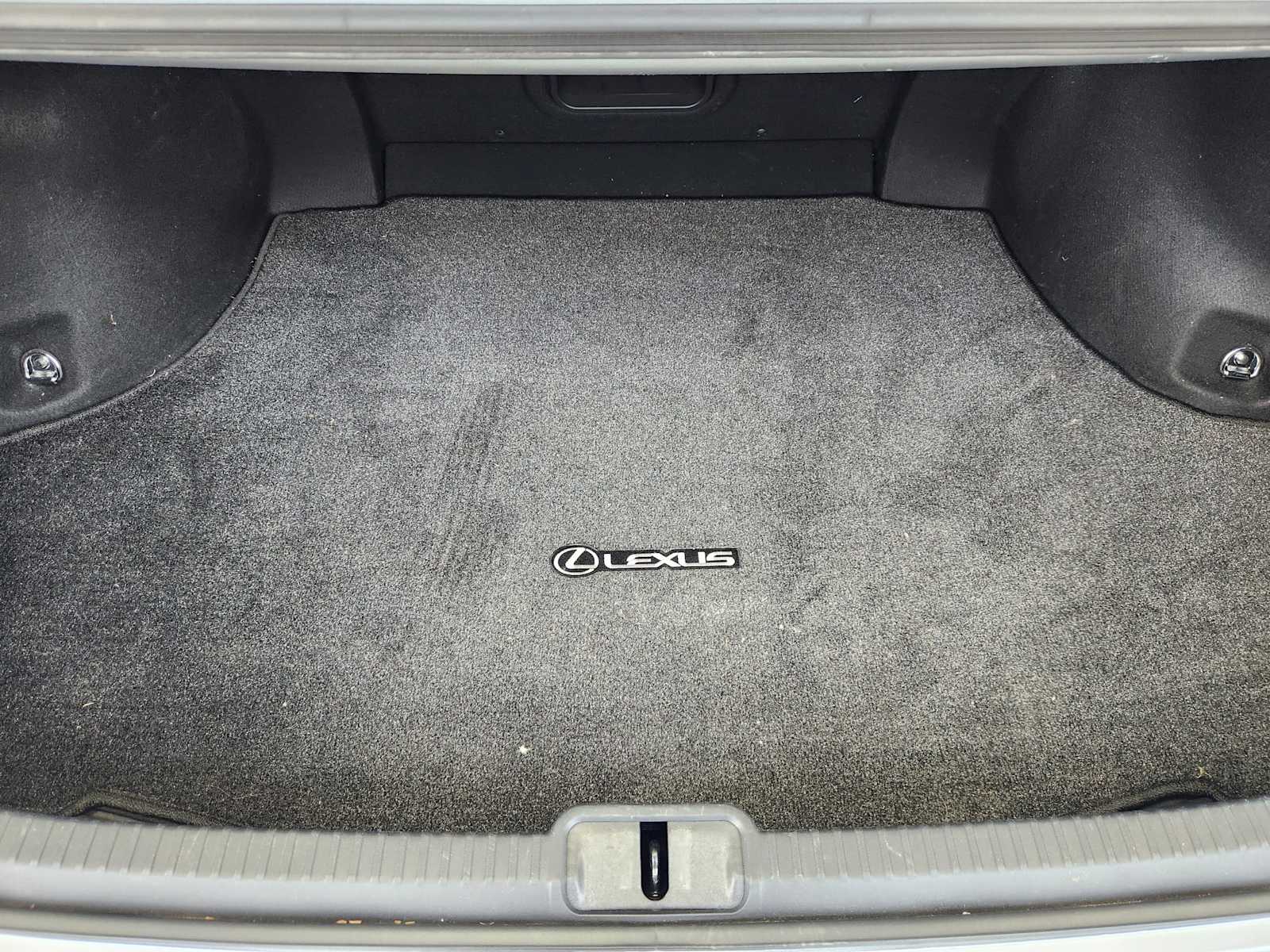 Used 2022 Iridium Lexus F SPORT image 21