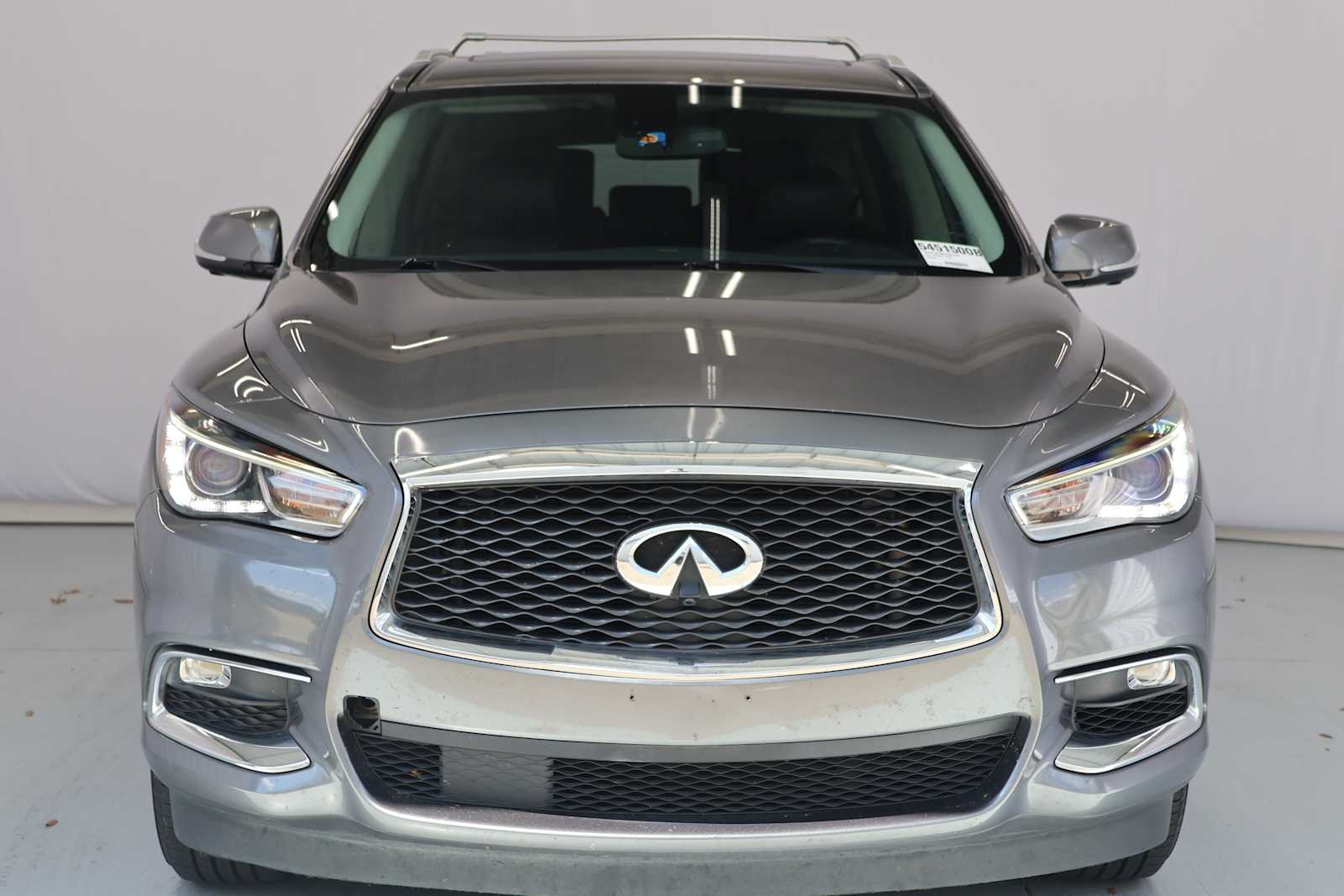 Used 2017 Graphite Shadow INFINITI  image 2