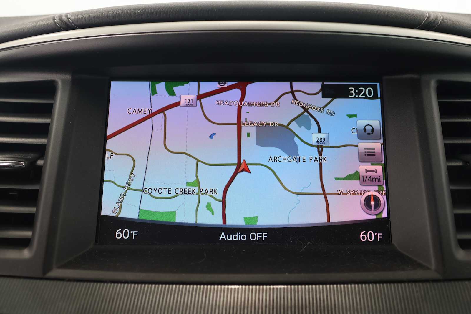 Used 2017 Graphite Shadow INFINITI  image 18