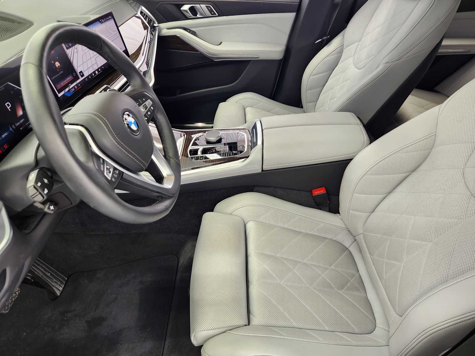 Certified Used 2024 Alpine White BMW sDrive40i image 6