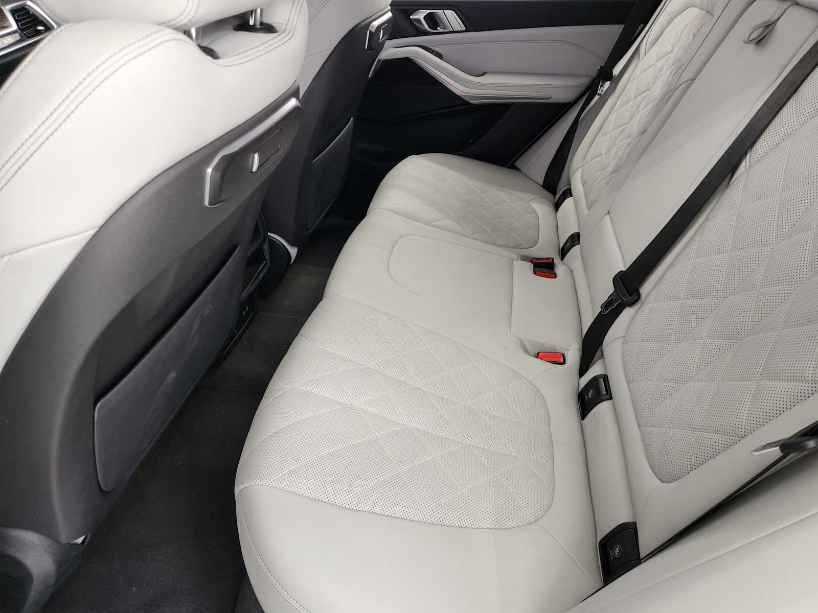 Certified Used 2024 Alpine White BMW sDrive40i image 17