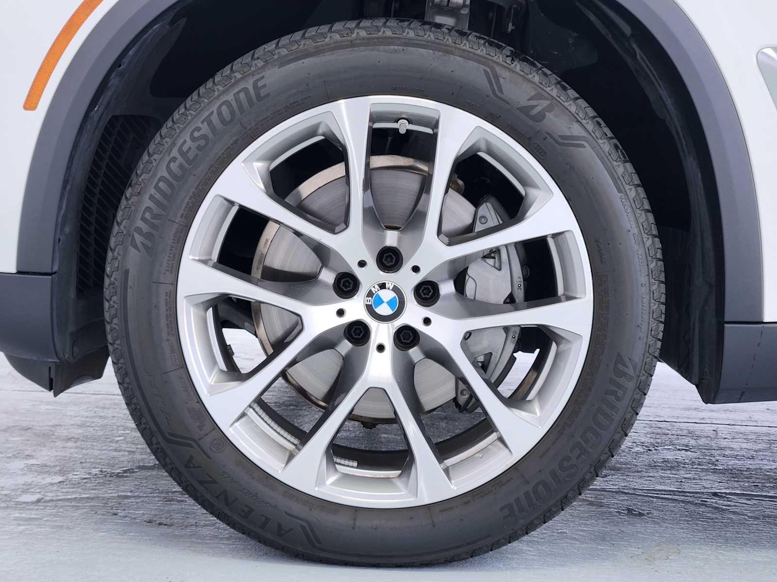 Used 2026 Alpine White BMW sDrive40i image 12