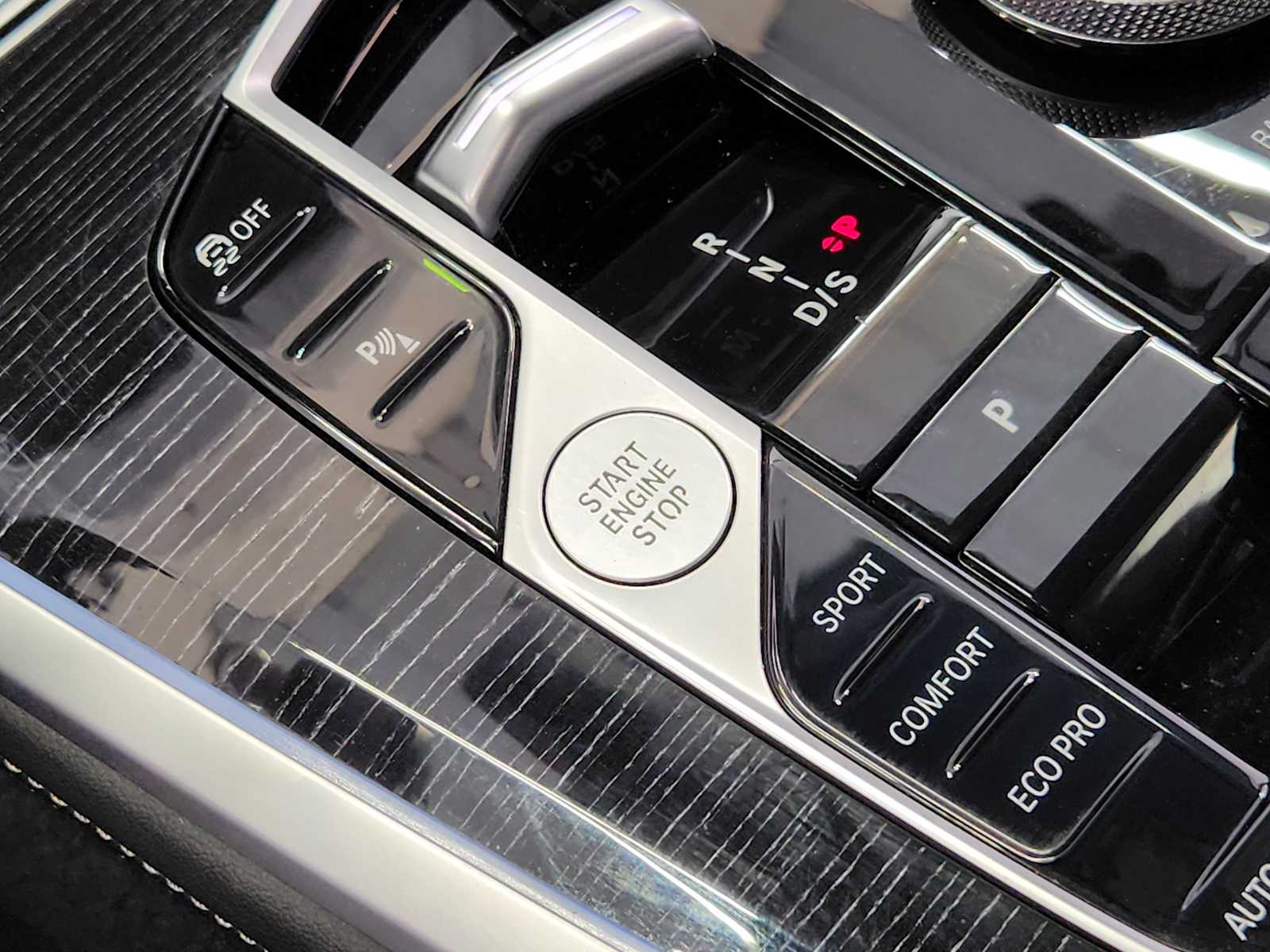 Used 2026 Brooklyn Grey Metallic BMW sDrive40i image 17