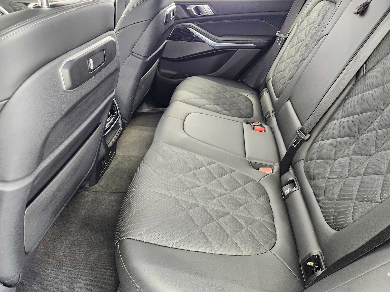 Used 2026 Brooklyn Grey Metallic BMW sDrive40i image 25