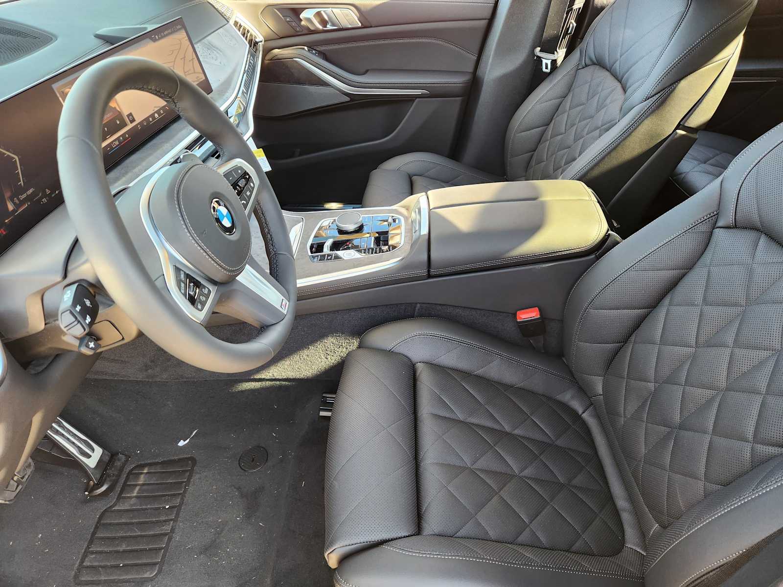 New 2027 Black Sapphire Metallic BMW xDrive40i image 4